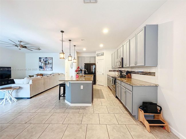 1706 Leatherback Ln, House other with 5 bedrooms, 4 bathrooms and null parking in Saint Cloud FL | Image 25