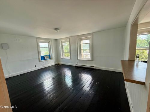 1-751 Hudson Avenue, Stillwater, NY, 12170 | Card Image