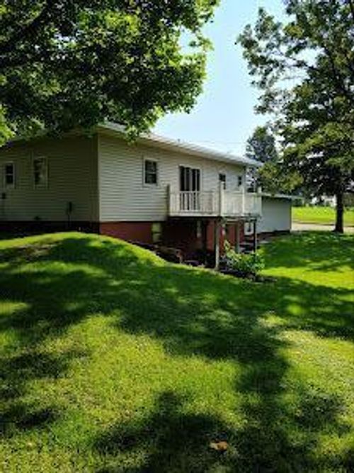 107 W 3rd Street, Walters, MN, 56097 | Card Image