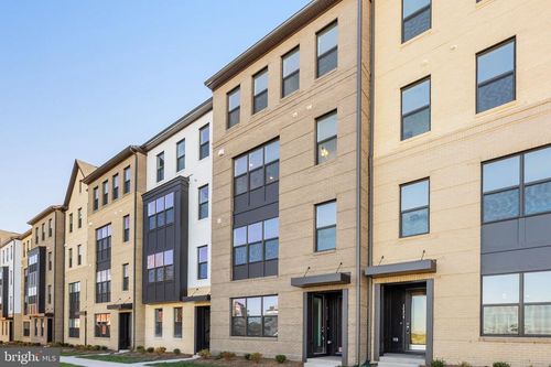 14348 Yesler Ave, CHANTILLY, VA, 20151-2549 | Card Image