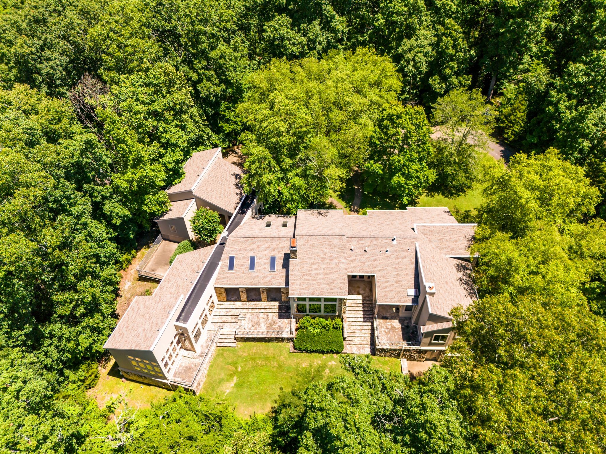 Chipmunk Ln, Nashville, TN 37221