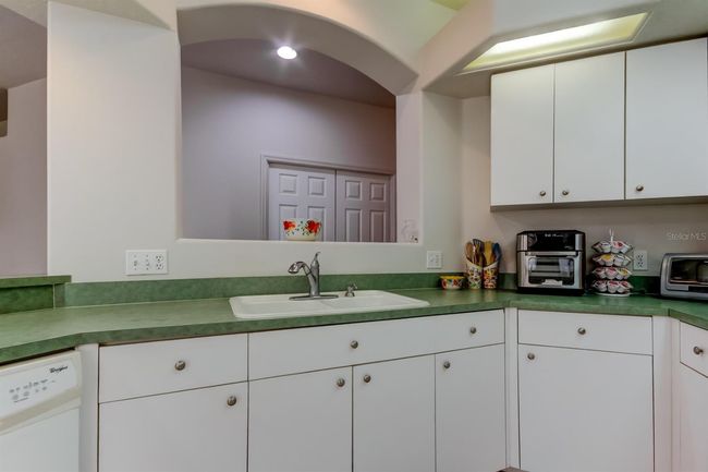 14466 Tamarind Loop, House other with 3 bedrooms, 2 bathrooms and null parking in SPRING HILL FL | Image 15