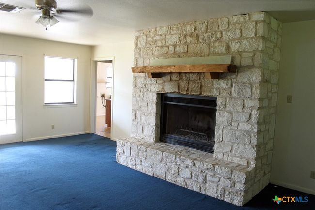 854 Pettytown Rd, Home with 3 bedrooms, 2 bathrooms and null parking in Red Rock TX | Image 22