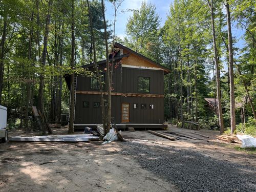 16 Wildwood Ln, Harbert, MI, 49115 | Card Image