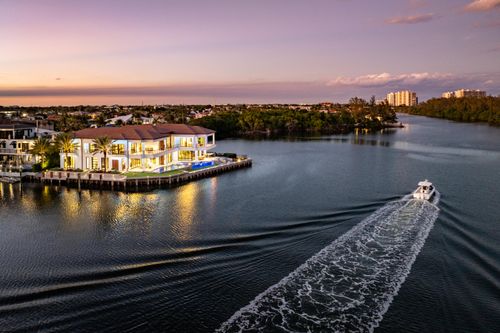 2934 Ne 8th Ave, Boca Raton, FL, 33431-6909 | Card Image