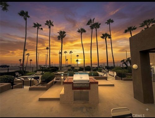 1200 Pacific Coast Hwy, Huntington Beach, CA, 92648-4849 | Card Image