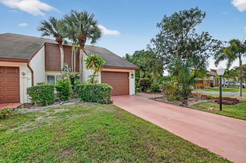6730 Starkeys Pl, Lake Worth, FL, 33467-1406 | Card Image