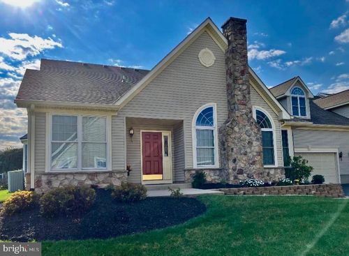 213 Sugarberry Ln, LANGHORNE, PA, 19047-1759 | Card Image