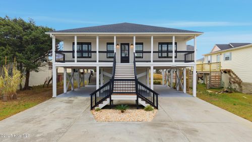 2010 N New River Dr, Surf City, NC, 28445-8606 | Card Image