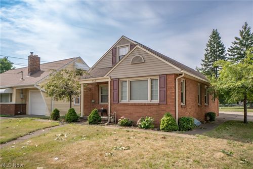 3516 7th St Sw, Canton, OH, 44710-1516 | Card Image