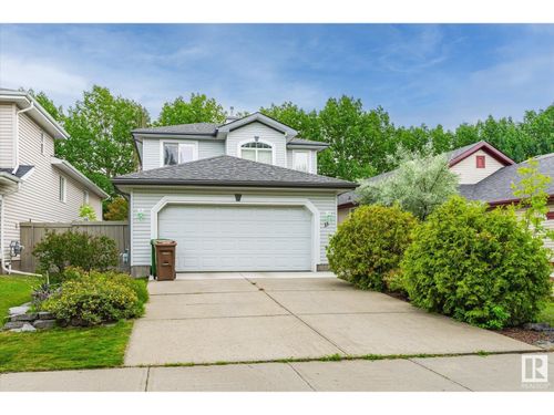 13 English Way, Saint Albert, AB, T8N7G6 | Card Image
