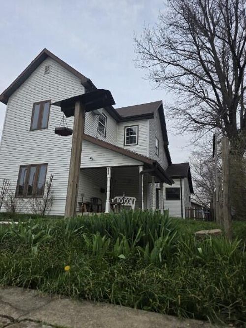 204 W 20th St, Marion, IN, 46953-3078 | Card Image