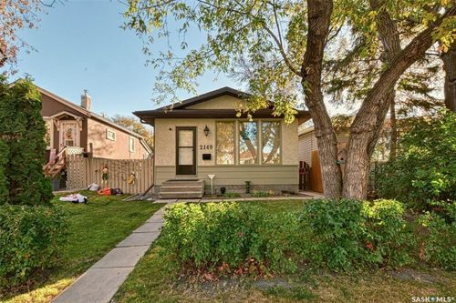 2149 Pasqua St, Regina, SK, S4T4M3 | Card Image