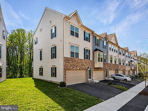 19753 Green Village Dr, MONTGOMERY VILLAGE, MD, 20886-3172 | Card Image
