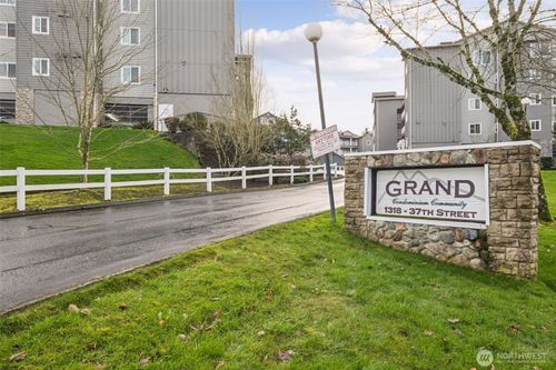 unit-2228-1318 37th St, Everett, WA, 98201-4686 | Card Image