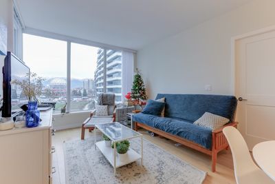 506 - 1708 Ontario St, Condo with 3 bedrooms, 2 bathrooms and 1 parking in Vancouver BC | Image 2