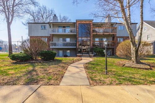 apt-1-1111 E Jefferson St, Bloomington, IL, 61701-4173 | Card Image