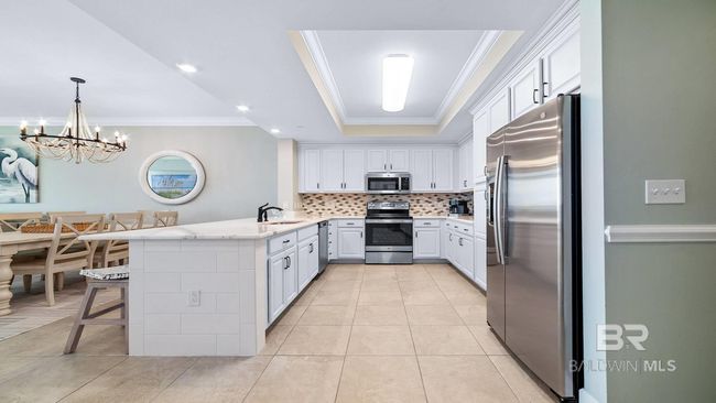 Kitchen | Image 12