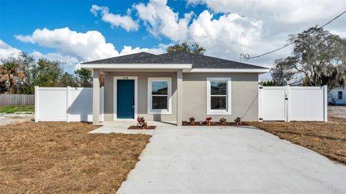 2438 4th St Ne, Winter Haven, FL, 33881-1614 | Card Image