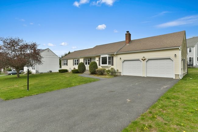 79 Ledgeview Dr, House other with 3 bedrooms, 3 bathrooms and 4 parking in Norwood MA | Image 31
