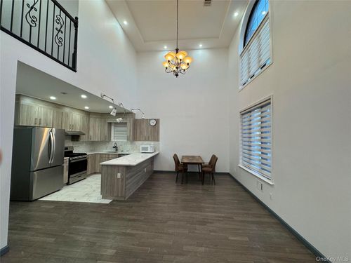 4920 167th St, Fresh Meadows, NY, 11365-1007 | Card Image