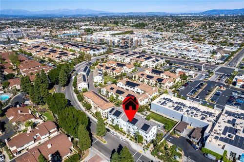 437 Lucent Dr, Stanton, CA, 90680-4024 | Card Image