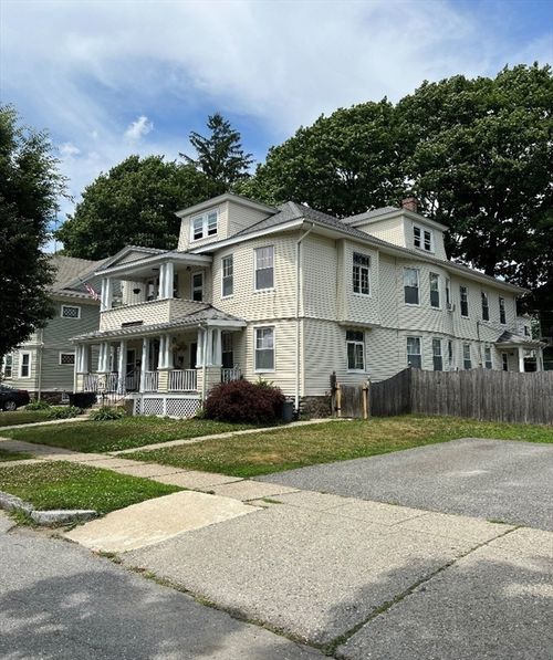 4 Hartshorn, Worcester, MA, 01602 | Card Image