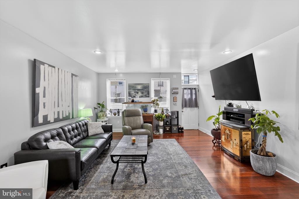 Residential in PHILADELPHIA 2