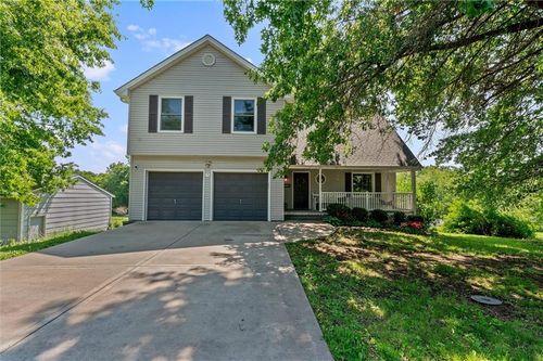 13355 Prairie Creek Rd, Platte City, MO, 64079-9128 | Card Image