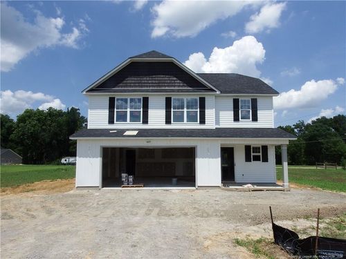 5877 Panther Dr, Hope Mills, NC, 28348-6001 | Card Image