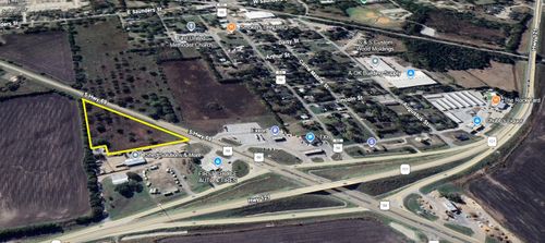 121-000 N Hwy 69, Trenton, TX, 75490 | Card Image