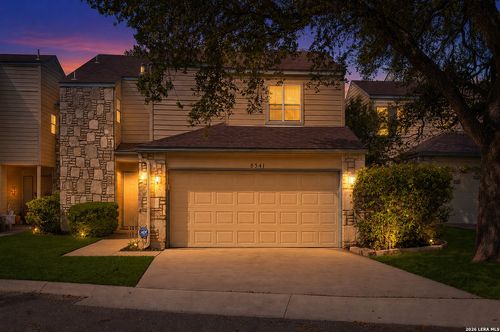 8547 Echo Creek Ln, San Antonio, TX, 78240-4980 | Card Image