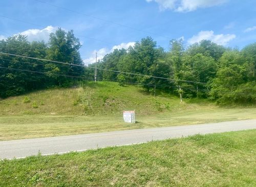 3529 Cannonsburg Rd, Catlettsburg, KY, 41129-9712 | Card Image