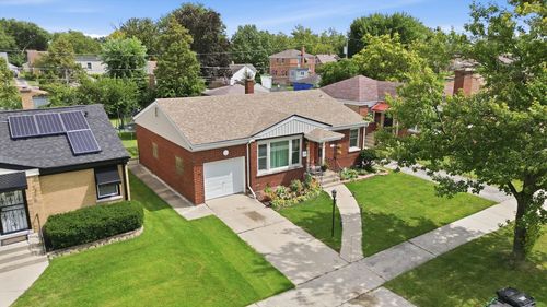 2309 S 23rd Ave, Broadview, IL, 60155-3818 | Card Image