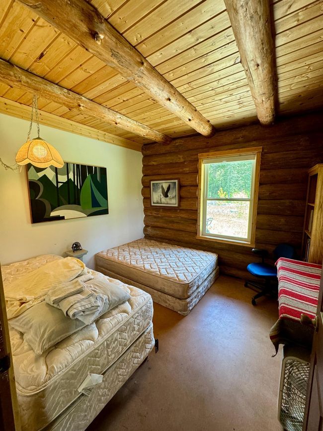 Main Level Bedroom | Image 31