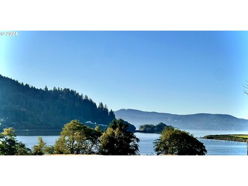 2-501 E Garibaldi Ave, Garibaldi, OR, 97118-1514 | Card Image