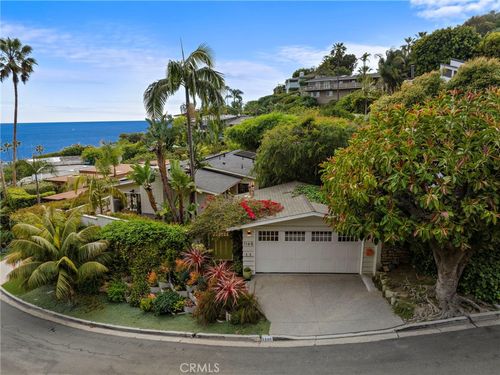1165 Skyline Dr, Laguna Beach, CA, 92651-1932 | Card Image