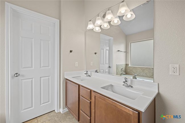 6402 Clear Brook Dr, House other with 4 bedrooms, 3 bathrooms and null parking in Killeen TX | Image 19
