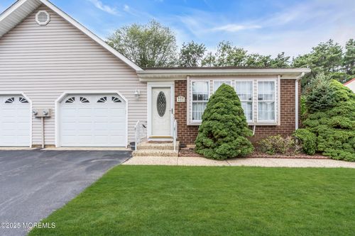 55-44B Sunset Rd, Whiting, NJ, 08759-2035 | Card Image