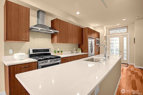 4270 213th Place Se, Issaquah, WA, 98029 | Card Image