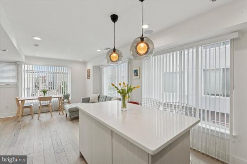 apt-a-1325 N 17th St, PHILADELPHIA, PA, 19121-5074 | Card Image