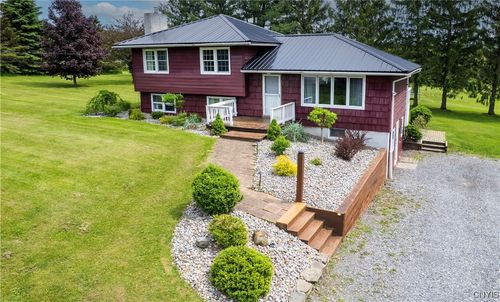 3232 Lyon Rd, Cazenovia, NY, 13035-9452 | Card Image