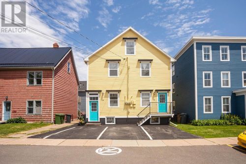 16 Hillsborough St, Charlottetown, PE, C1A | Card Image