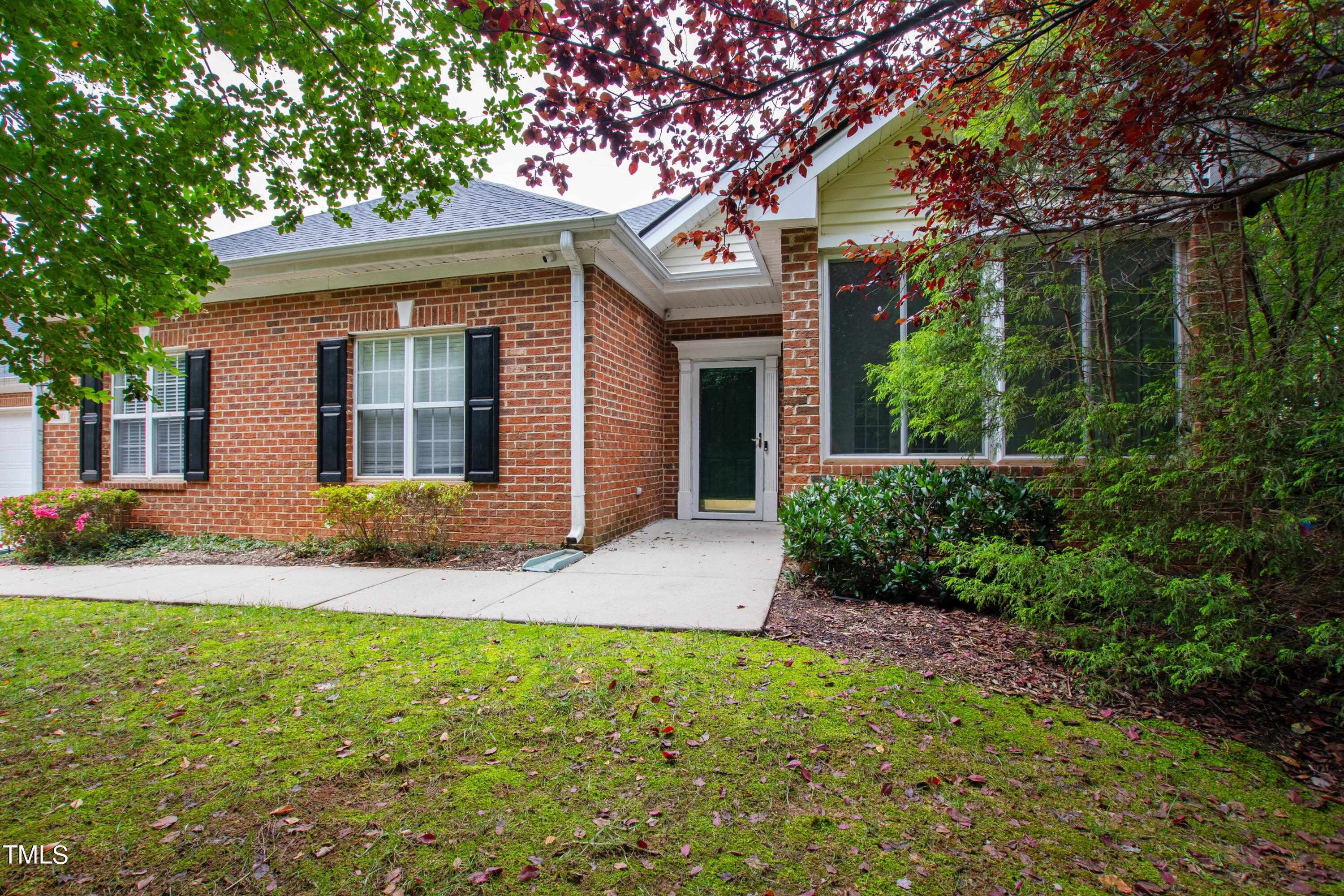 Leith Meadow Ct, Cary, NC 27511