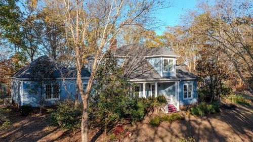 8006 Blacks Bluff Rd Sw, Cave Spring, GA, 30124-2009 | Card Image