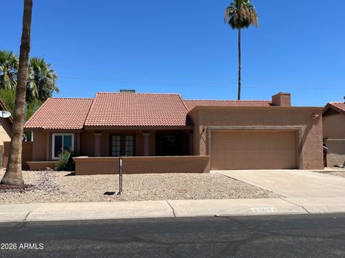 10624 W Griswold Rd, Peoria, AZ, 85345-7527 | Card Image