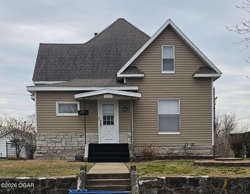 1018 Olive Street, Carthage, MO, 64836 | Card Image