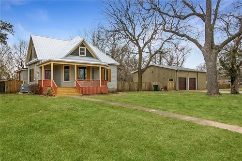 1000 Briggs Ave, Parsons, KS, 67357-5132 | Card Image