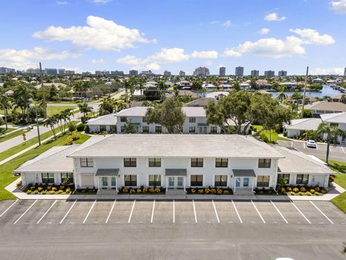 t5-134 Leland Way, MARCO ISLAND, FL, 34145-4687 | Card Image