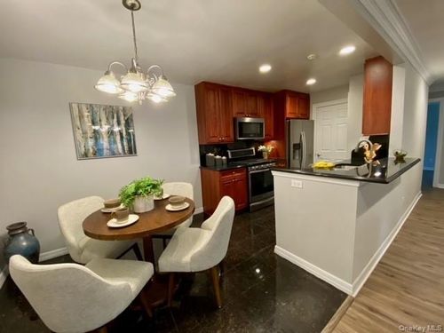 1507-1507 Vista View Dr, Farmingville, NY, 11738-3017 | Card Image